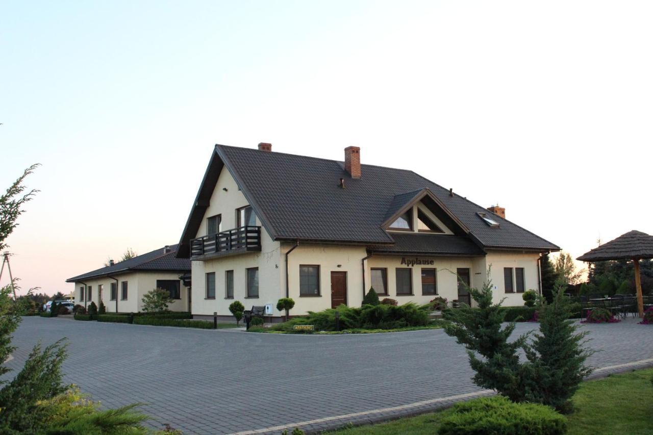 Restauracja Applause Hotel Ludwin Kültér fotó